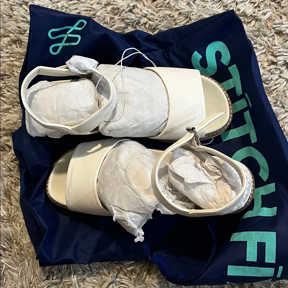 MIA Damasia Sandals